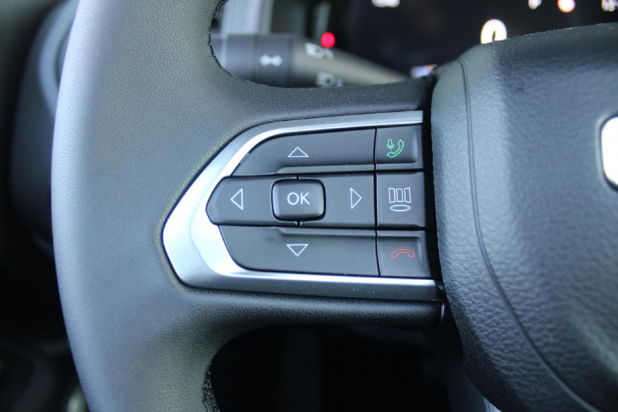 Jeep Renegade 1.5T 130PK e-Hybrid ALTITUDE | DRAADLOZE APPLE CARPLAY/ANDROID AUTO | PANORAMISCH SCHUIF/KANTEL DAK | FULL LED KOPLAMPEN | DODEHOEK DETECTIE | ADAPTIVE CRUISE CONTROL | LICHTMETALEN VELGEN 17" | ACHTERUITRIJ CAMERA | DAB+ RADIO | NAVIGATIE | PARKEERSENSOREN VOOR + ACHTER | AUTOMATISCH INPARKEREN | KEYLESS ENTRY/START |