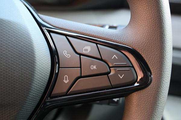 Renault Master T35 2.0 dCi 170 L2H2 DC | Dubbel Cabine | 6-Zitter | Navigatie | Camera | CarPlay | LED Koplampen | DAB | PDC V+A | Cruise control