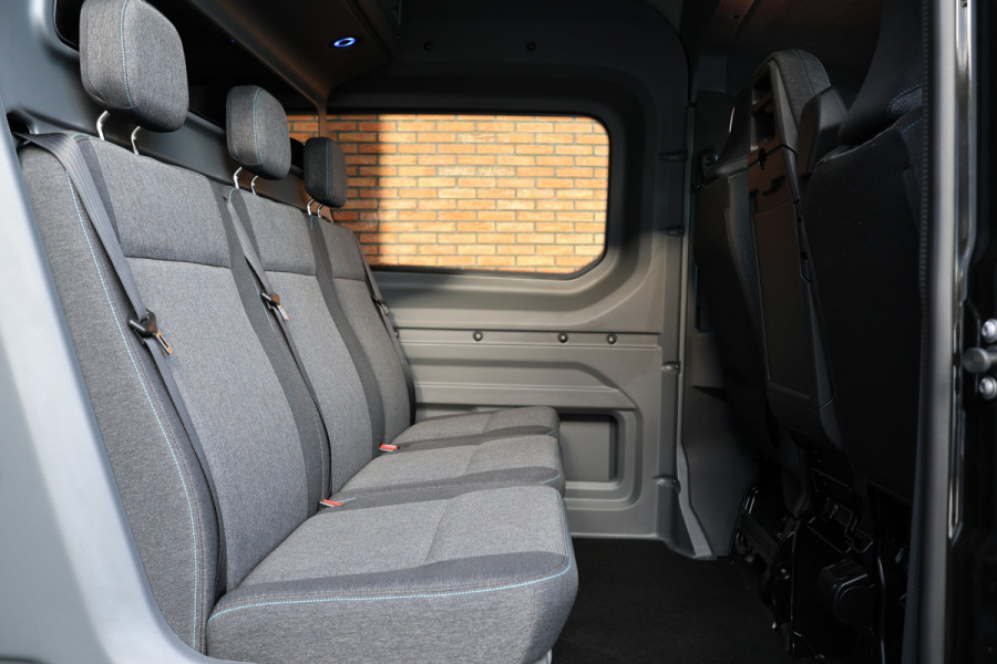 Renault Master T35 2.0 dCi 170 L2H2 DC | Dubbel Cabine | 6-Zitter | Navigatie | Camera | CarPlay | LED Koplampen | DAB | PDC V+A | Cruise control