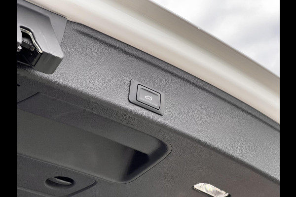 Audi A4 Avant 40 TFSI Design Pro Line Plus | Adaptieve cruise control | Stoelverwarming | 19" lichtmetalen velgen