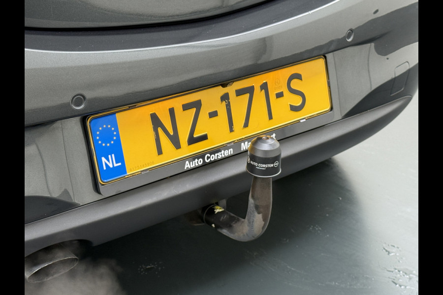Opel Corsa Turbo 90pk 5d Innovation Bi-Xenon Camera PDC Trekhaak ECC 1/2 Leer Volledig Dealer onderhouden! laatste beurt bij 111.000km Priv.Glass