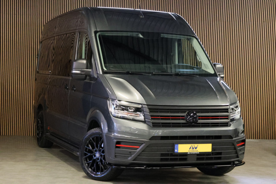 Volkswagen Crafter 2.0 TDI 177 PK L3H3 DC | VW Garantie tot 2029 | 7-Zitter | Bi-Xenon | Camera | CarPlay | Stoelverwarming | Trekhaak | Navigatie  | Dealer onderhouden | Nieuwstaat | Dubbel cabine | Betimmering | Spoilerpakket