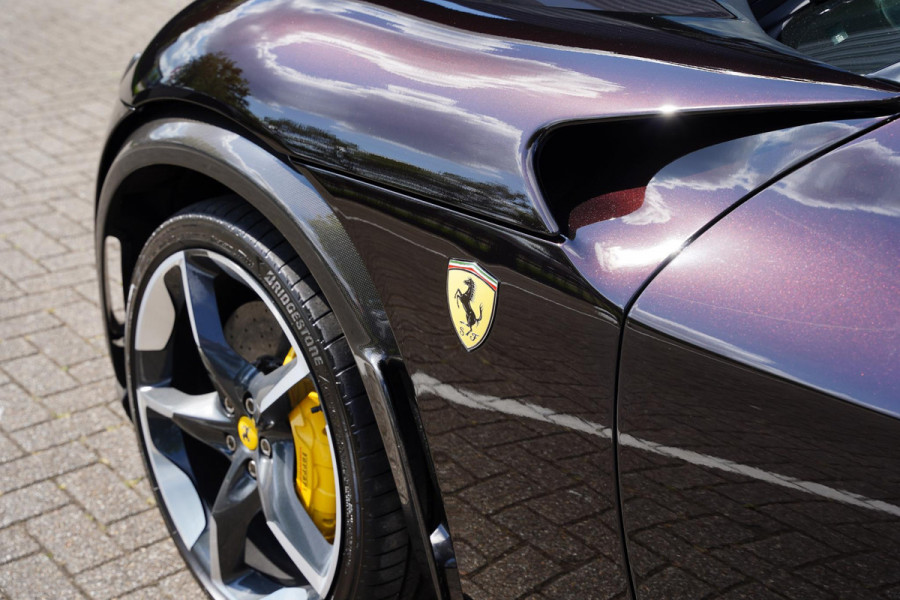 Ferrari Purosangue 6.5 V12 Full Carbon Pack Lifting Panoramadak