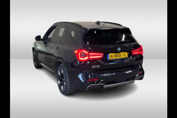 BMW iX3 High Executive 80 kWh / Trekhaak / Panoramadak / 360Camera / Head-up / 20'' / Leder / Harman Kardon / Sfeerverlichting / Dodehoek / DAB / Stuur+Stoelverwarming / ACC