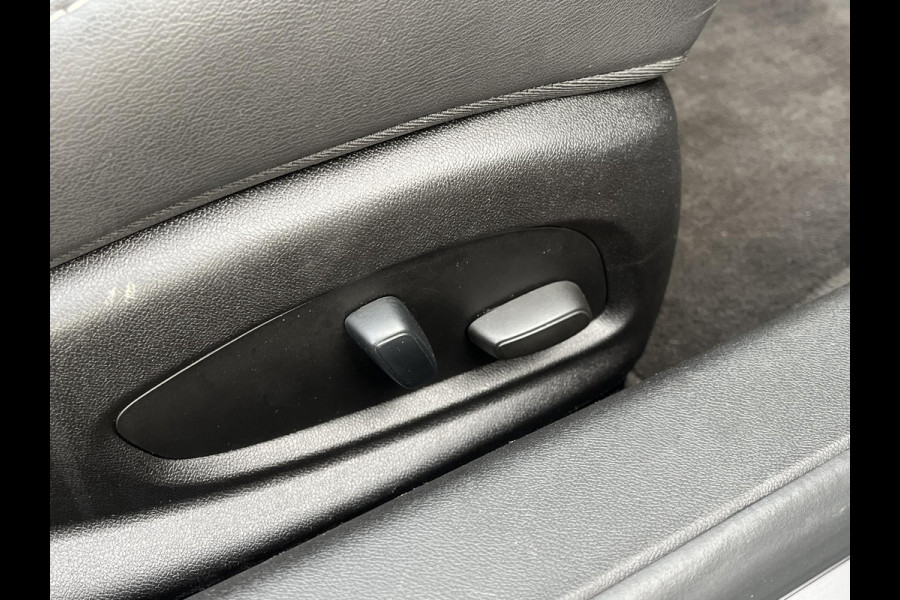 Chevrolet Camaro Convertible 6.2 V8*HEAD-UP*BOSE*CAM*MEMORY*KEYLESS*CRUISE*TEL*