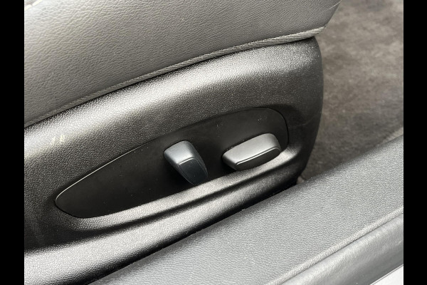 Chevrolet Camaro Convertible 6.2 V8*HEAD-UP*BOSE*CAM*MEMORY*KEYLESS*CRUISE*TEL*