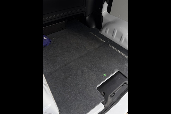 Opel Vivaro 2.0 Diesel L2H1 DC 6P Automaat Standkachel