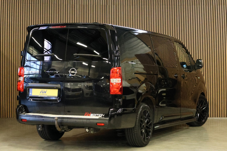 Opel Vivaro 2.0 CDTI 177 PK L3H1 DC | Dubbel Cabine | Head-Up | CarPlay | Camera | F1 Flippers | Navigatie | Trekhaak | Climate control | 5-Zitter | Nieuwe APK | NAP Logisch | NL Auto