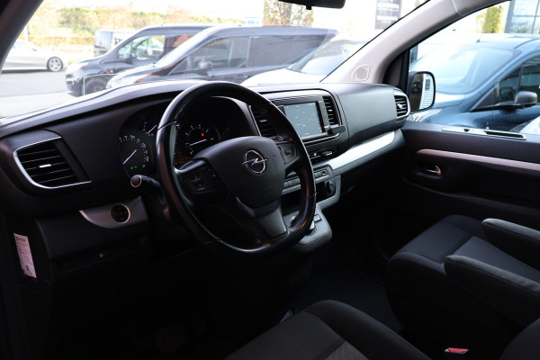 Opel Vivaro 2.0 CDTI 177 PK L3H1 DC | Dubbel Cabine | Head-Up | CarPlay | Camera | F1 Flippers | Navigatie | Trekhaak | Climate control | 5-Zitter | Nieuwe APK | NAP Logisch | NL Auto