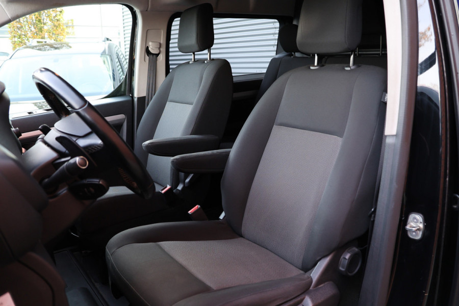 Opel Vivaro 2.0 CDTI 177 PK L3H1 DC | Dubbel Cabine | Head-Up | CarPlay | Camera | F1 Flippers | Navigatie | Trekhaak | Climate control | 5-Zitter | Nieuwe APK | NAP Logisch | NL Auto