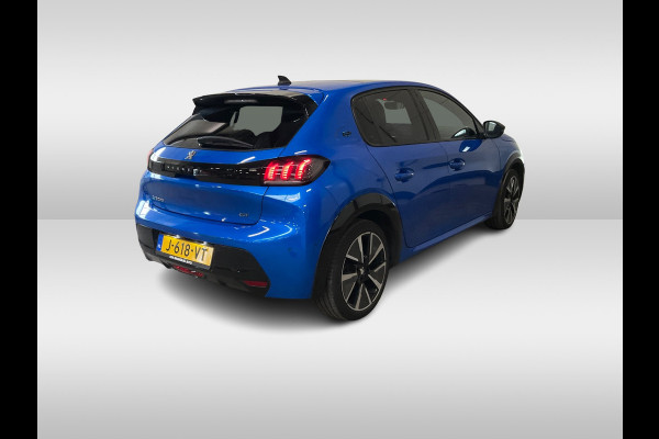 Peugeot e-208 EV GT 350 50 kWh Panoramadak / Camera / Virtual Cockpit / Half leder / Navigatie / Keyless / Cruise Control / Dodehoek detectie