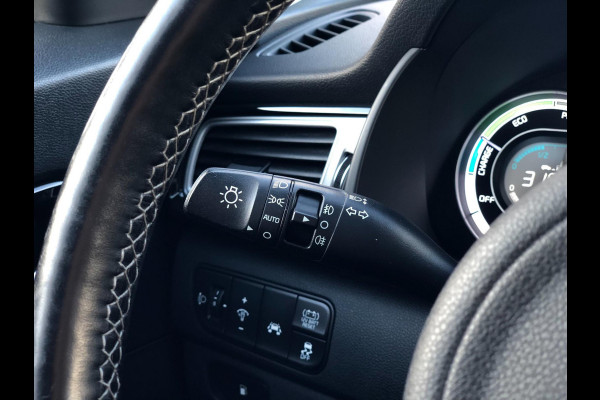 Kia Niro 1.6 GDi Hybrid Design Edition | SCHUIFDAK, NAVI, CAMERA, CRUISE, STOEL+STUURVERW. | DEALERONDERHOUDEN | NAP |