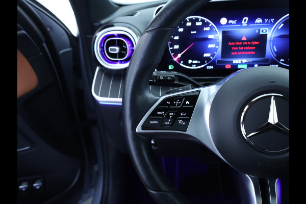 Mercedes-Benz C-Klasse Estate 300 e AMG Plug-In Hybride Panorama Schuif-Kanteldak | Trekhaak | Digital Light | 360° camera | Easy Pack Achterklep | Apple CarPlay. Inclusief 24 maanden MB Certified garantie voor Europa.