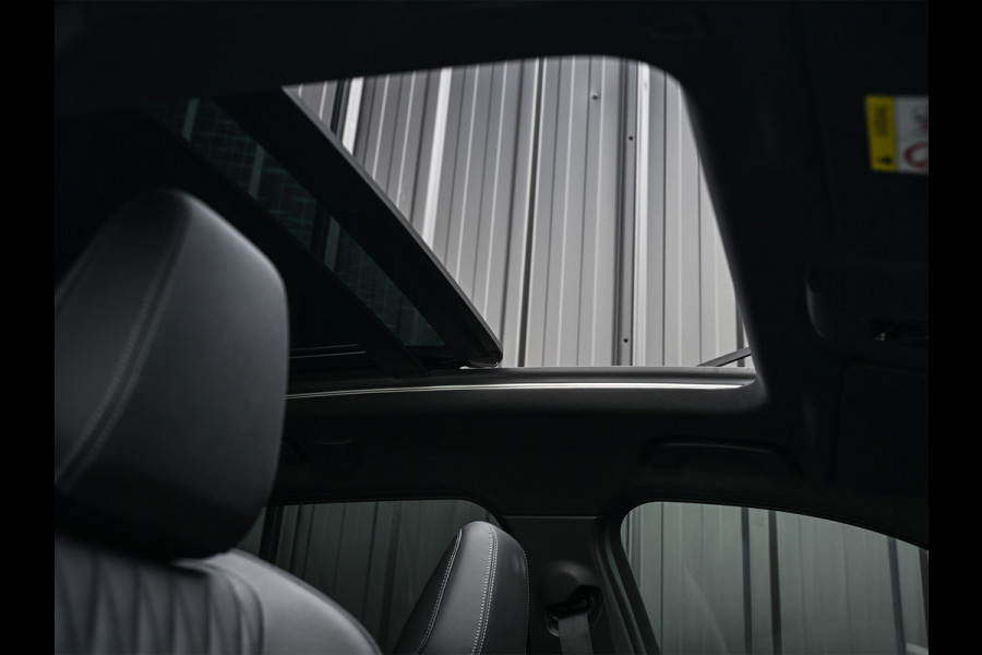 BMW iX1 XDRIVE 30 LAUNCH EDITION 67 kWh | M-SPORT | NL-AUTO | COMFORT ACCESS | PANORAMADAK | 360 CAMERA | HARMAN/KARDON | HEAD-UP | VIRT