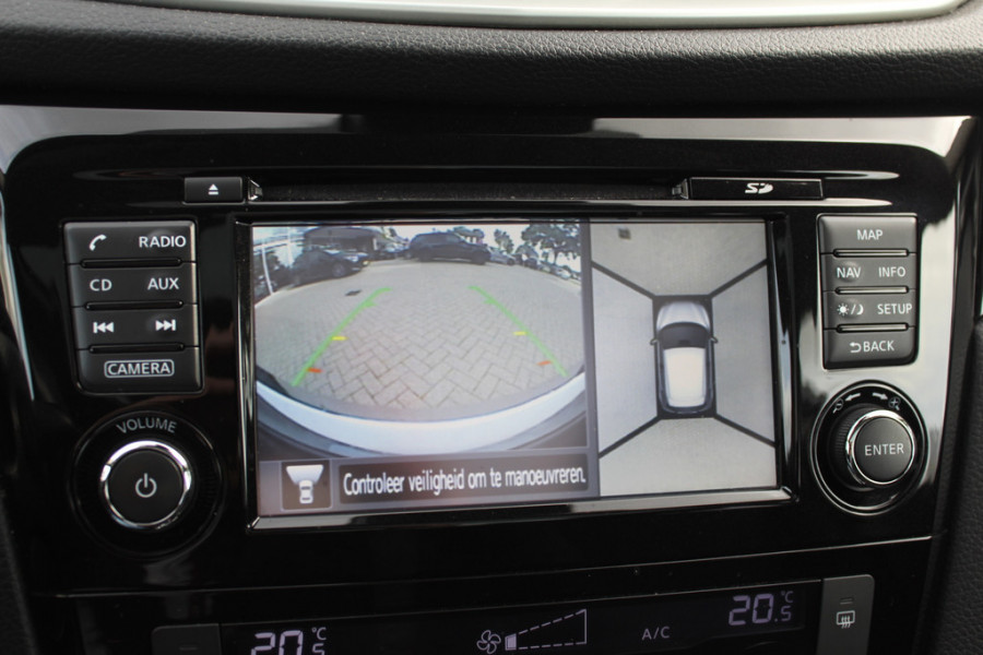Nissan QASHQAI 1.2 N-Connecta / Trekhaak / Panoramadak / 360Camera / 18'' / Keyless / Navigatie / Getint glas / DAB / Cruise Control