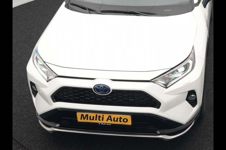 Toyota RAV4 2.5 Plug-in Hybrid AWD Dynamic 306pk Dealer O.H PHEV | Adaptive Cruise | Trekhaak | Sportstoelen Verwarmd | Camera | Apple Carplay | 18"L.M | Keyless | Stuurverwarming | Navigatie |
