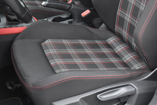 Volkswagen Polo 2.0 TSI GTI Cruise ACC Stoelvw Navi