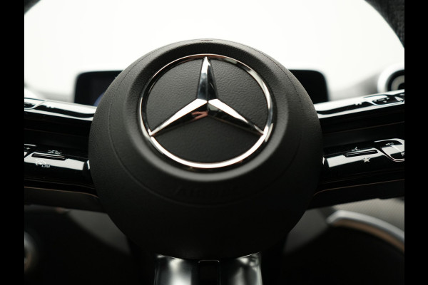 Mercedes-Benz C-Klasse Estate 300 e AMG Line Plug In Hybrid 313pk Dealer O.H PHEV | Trekhaak af Fabriek | Adaptive Cruise | 360 Camera | Digital LED | Burmester Soundsystem | Alcantara Sportstoelen Verwarmd | Sfeerverlichting | Keyless |