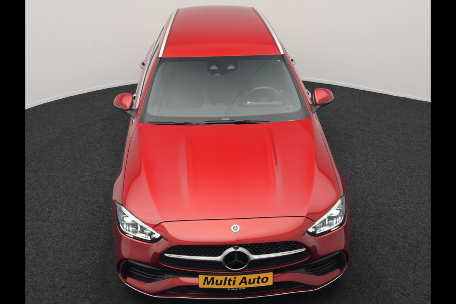 Mercedes-Benz C-Klasse Estate 300 e AMG Line Plug In Hybrid 313pk Dealer O.H PHEV | Trekhaak af Fabriek | Adaptive Cruise | 360 Camera | Digital LED | Burmester Soundsystem | Alcantara Sportstoelen Verwarmd | Sfeerverlichting | Keyless |