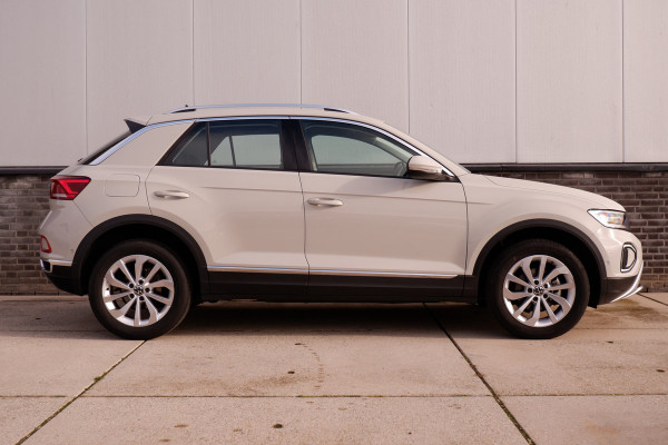 Volkswagen T-Roc 1.5 TSI Style | LED | Camera | Carplay | Climate