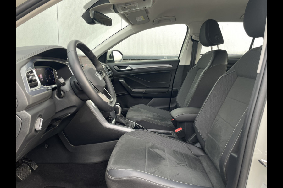 Volkswagen T-Roc 1.5 TSI Style | LED | Camera | Carplay | Climate