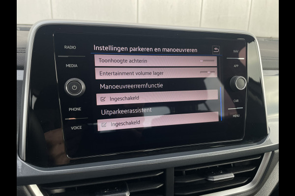 Volkswagen T-Roc 1.5 TSI Style | LED | Camera | Carplay | Climate