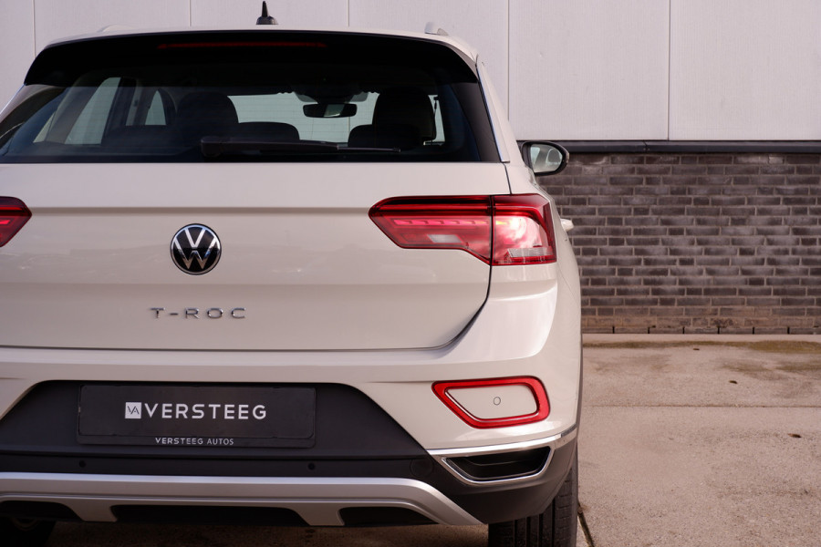 Volkswagen T-Roc 1.5 TSI Style | LED | Camera | Carplay | Climate