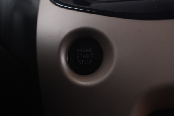 Citroën C1 1.0 VTi Elle Apple Carplay / Parkeer camera / 5 deurs!