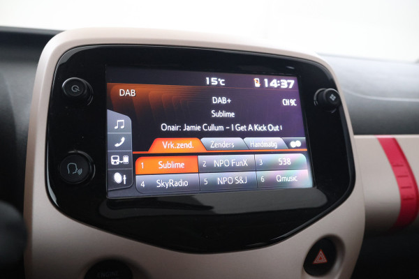 Citroën C1 1.0 VTi Elle Apple Carplay / Parkeer camera / 5 deurs!