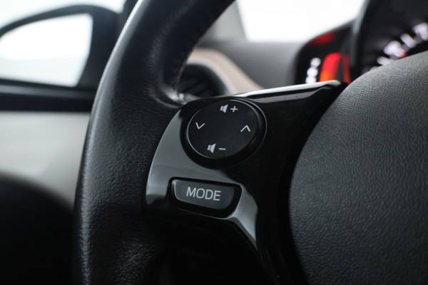 Citroën C1 1.0 VTi Elle Apple Carplay / Parkeer camera / 5 deurs!