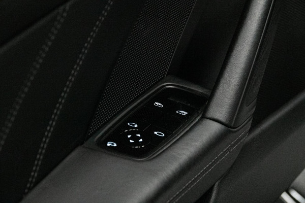 Porsche 911 3.8 Turbo S *Keramisch / Akrapovic / Carbon-interieur / BOSE / Schuif-/kanteldak*