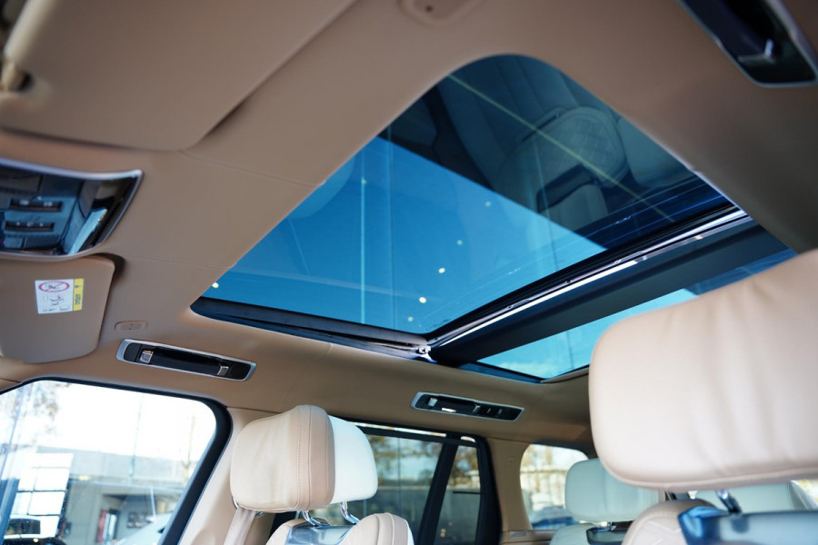 Land Rover Range Rover P 550 E SV Sunset Gold / Leather SV Beige Brown