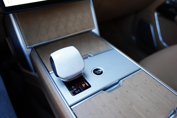 Land Rover Range Rover P 550 E SV Sunset Gold / Leather SV Beige Brown