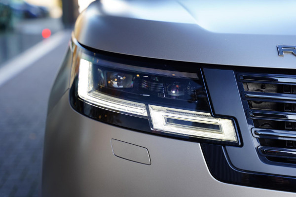 Land Rover Range Rover P 550 E SV Sunset Gold / Leather SV Beige Brown