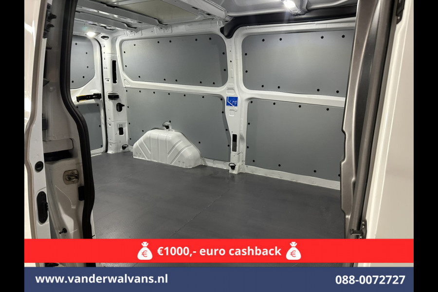 Ford Transit Custom 2.0 TDCI L2H1 Euro6 Airco | Apple Carplay | Camera | Cruisecontrol | LED Parkeersensoren, Android Auto, Bijrijdersbank, Verwarmde voorruit, 2800kg trekvermogen