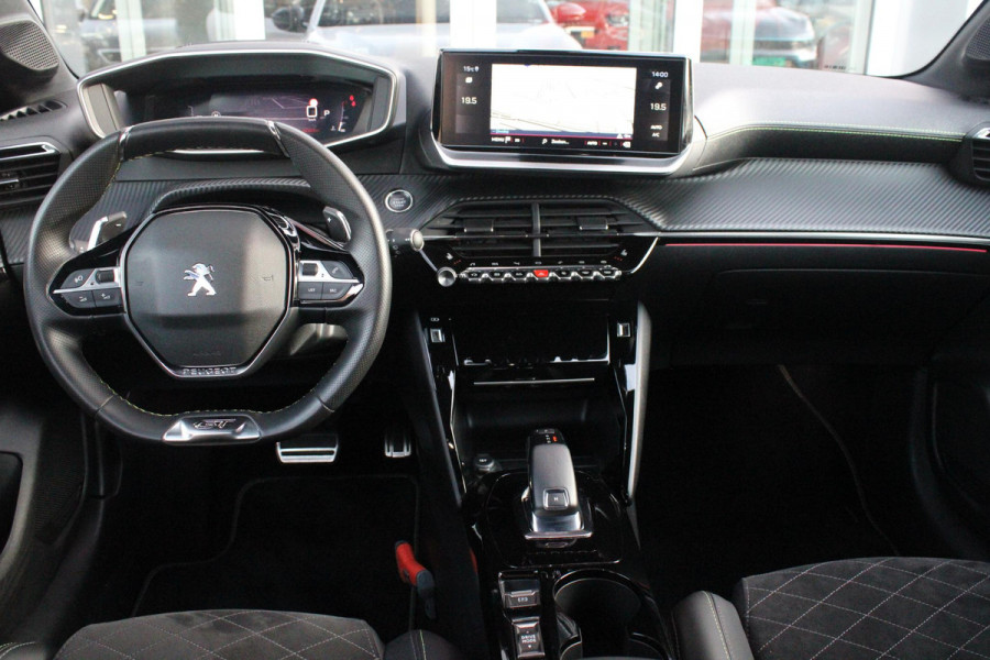 Peugeot 208 1.2 130PK AUTOMAAT GT PACK | BLACK PACK | PANORAMA DAK | ALCANTARA BEKLEDING | ACHTERUITRIJ CAMERA | ADAPTIVE CRUISE CONTROL | FULL LED KOPLAMPEN | 3-D INSTRUMENTENPANEEL | STOEL VERWARMING | 17" LICHTMETALEN VELGEN | ALL SEASON BANDEN | DODEHOEK DETECTIE | NAVIGATIE | APPLE CARPLAY/ANDROID AUTO | DAB+ RADIO |