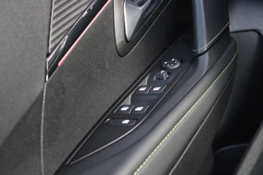 Peugeot 208 1.2 130PK AUTOMAAT GT PACK | BLACK PACK | PANORAMA DAK | ALCANTARA BEKLEDING | ACHTERUITRIJ CAMERA | ADAPTIVE CRUISE CONTROL | FULL LED KOPLAMPEN | 3-D INSTRUMENTENPANEEL | STOEL VERWARMING | 17" LICHTMETALEN VELGEN | ALL SEASON BANDEN | DODEHOEK DETECTIE | NAVIGATIE | APPLE CARPLAY/ANDROID AUTO | DAB+ RADIO |