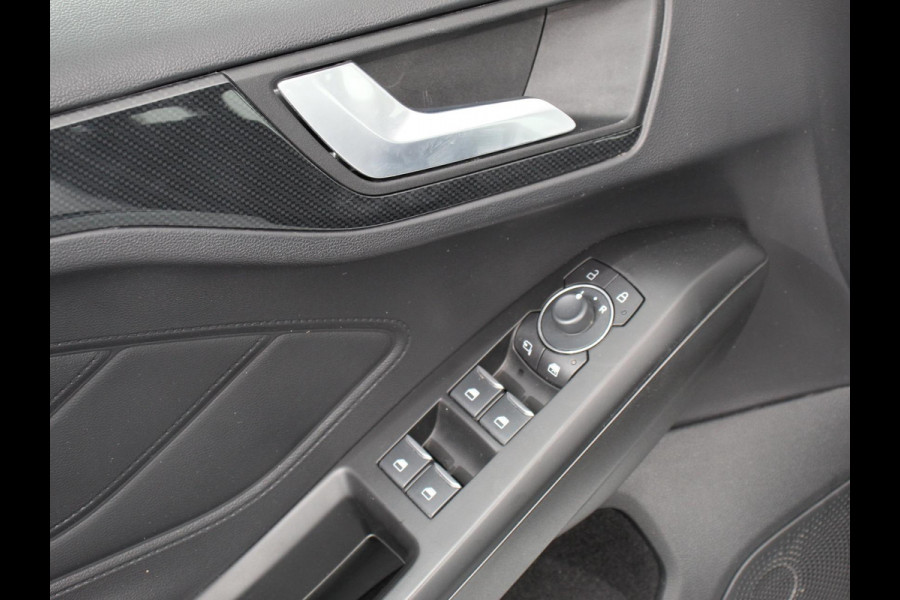 Ford FOCUS Wagon 1.0 EcoBoost Hybrid ST Line Navigatie Climate Control Led Dab Camera Parkeer sensoren Cruise Control Lichtmetalen velgen