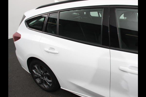 Ford FOCUS Wagon 1.0 EcoBoost Hybrid ST Line Navigatie Climate Control Led Dab Camera Parkeer sensoren Cruise Control Lichtmetalen velgen