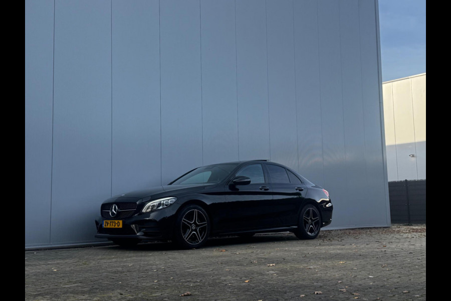Mercedes-Benz C-Klasse C180 AMG FACELIFT PANORAMADAK VIRTUAL ORIGINEEL NEDERLANDS DEALER NAP