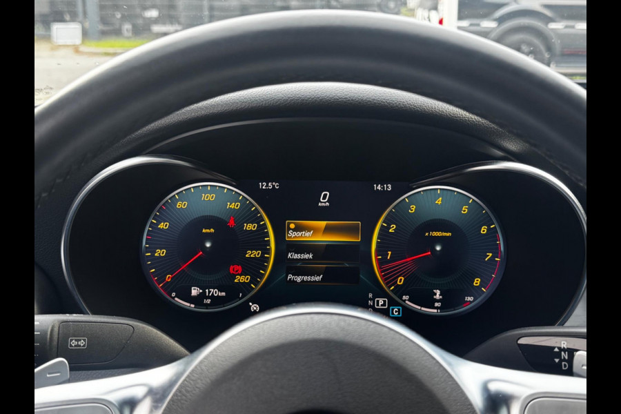 Mercedes-Benz C-Klasse C180 AMG FACELIFT PANORAMADAK VIRTUAL ORIGINEEL NEDERLANDS DEALER NAP