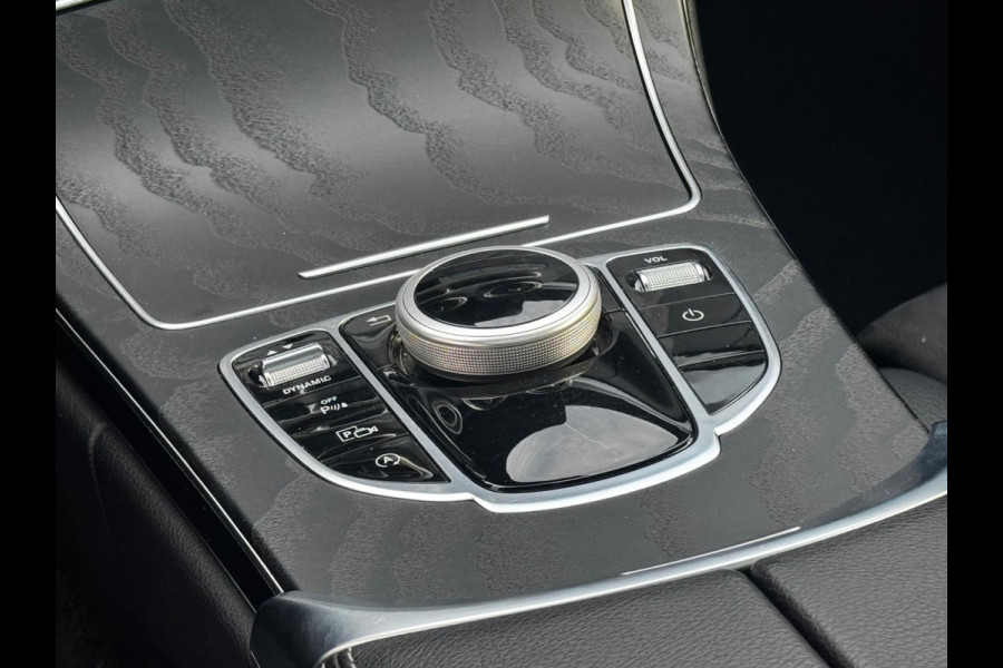 Mercedes-Benz C-Klasse C180 AMG FACELIFT PANORAMADAK VIRTUAL ORIGINEEL NEDERLANDS DEALER NAP