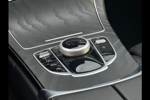Mercedes-Benz C-Klasse C180 AMG FACELIFT PANORAMADAK VIRTUAL ORIGINEEL NEDERLANDS DEALER NAP