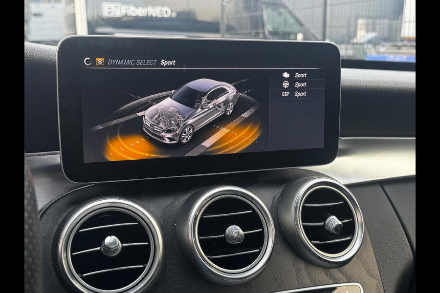 Mercedes-Benz C-Klasse C180 AMG FACELIFT PANORAMADAK VIRTUAL ORIGINEEL NEDERLANDS DEALER NAP