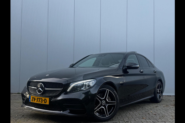 Mercedes-Benz C-Klasse C180 AMG FACELIFT PANORAMADAK VIRTUAL ORIGINEEL NEDERLANDS DEALER NAP