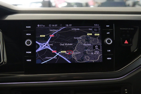 Volkswagen Polo 2.0 TSI GTI PANO/CARPLAY/CAM/SFEERVER/BLINDESPOT/VOL