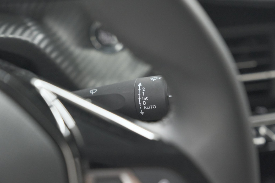 Peugeot 208 PureTech 100 Allure Pack | Camera | Apple Carplay | Parkeersensoren