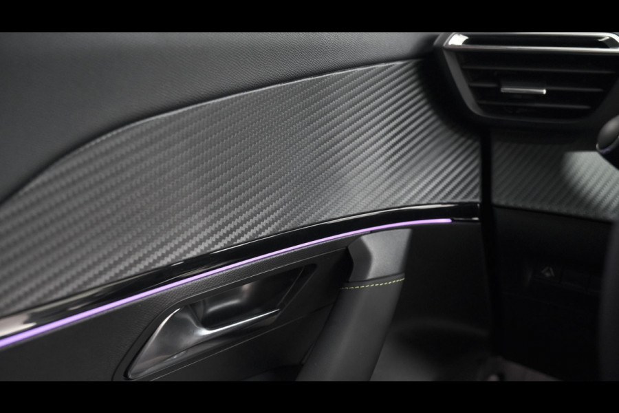 Peugeot 2008 PureTech 130 EAT8 GT | Trekhaak | 360 Camera | Adaptieve Cruise Control | Apple Carplay