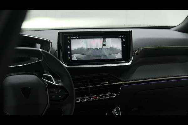 Peugeot 2008 PureTech 130 EAT8 GT | Trekhaak | 360 Camera | Adaptieve Cruise Control | Apple Carplay