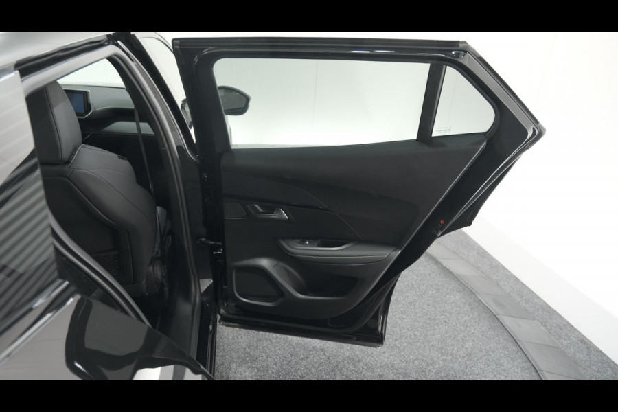Peugeot 2008 PureTech 130 EAT8 GT | Trekhaak | 360 Camera | Adaptieve Cruise Control | Apple Carplay